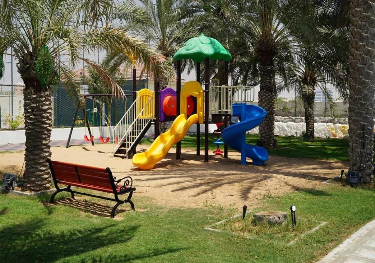 Hotel Royal Residence Branch Umm al-Quwain Exterior foto
