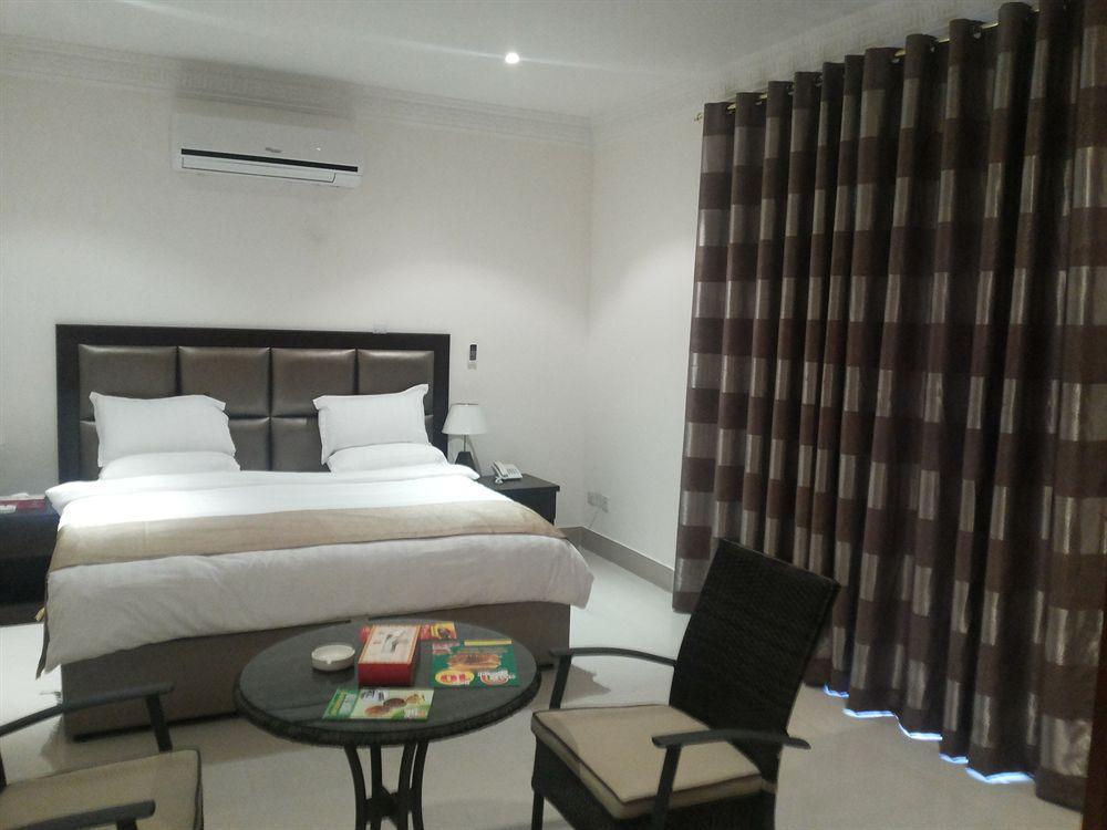 Hotel Royal Residence Branch Umm al-Quwain Exterior foto