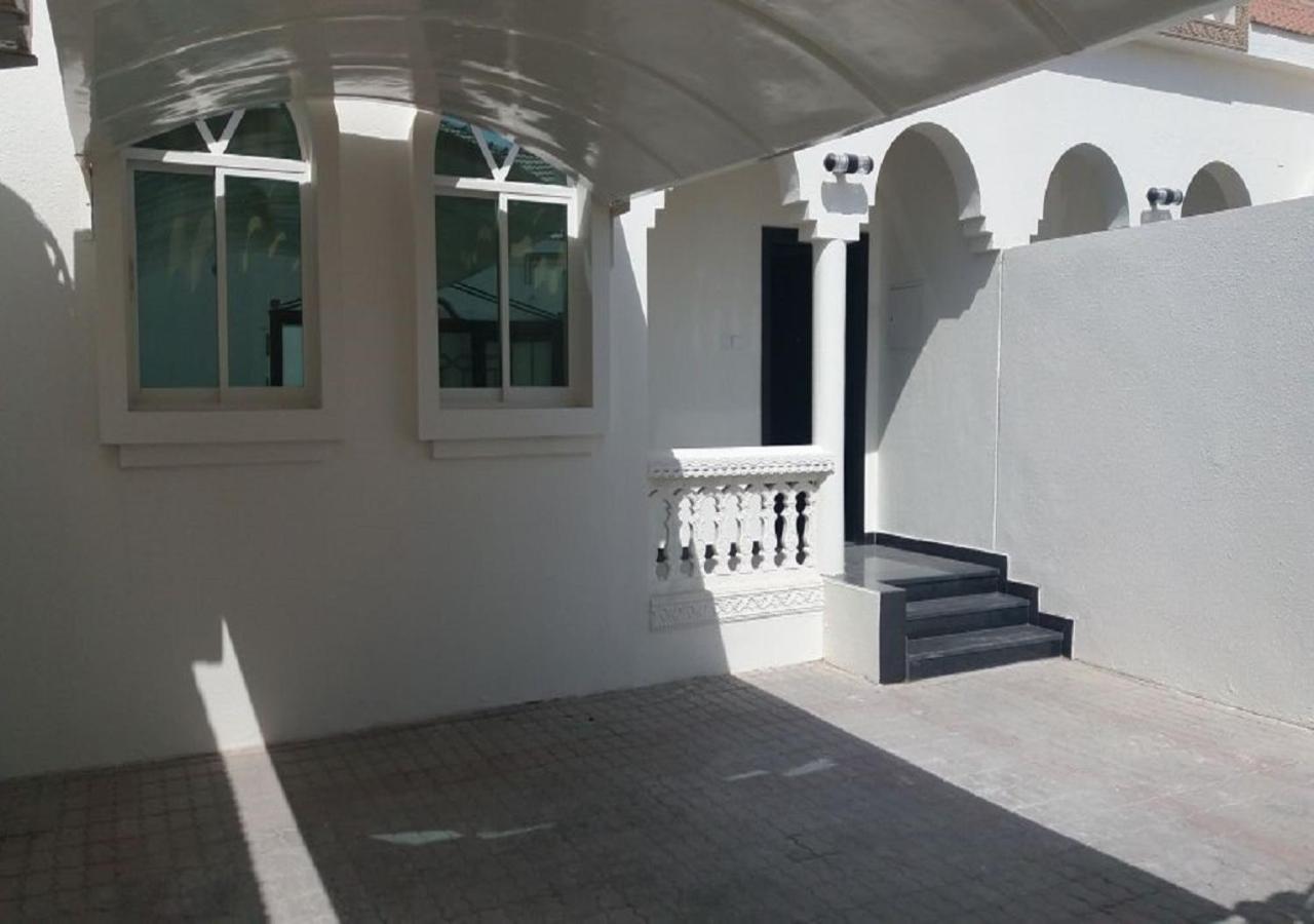 Hotel Royal Residence Branch Umm al-Quwain Exterior foto
